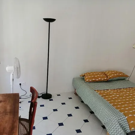 Le Port - - Ancien Atelier Artiste Apartment Nizza